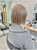 横浜ボブケアブリーチダブルカラータッセルボブ切りっぱなしボブ