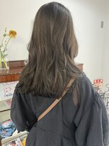 ヘアーアイストゥーレ(HAIR ICI TRE)&nbsp;オリーブ　ベージュ　ロング　髪質改善　　美髪　担当阿知波