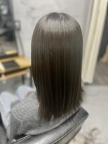 ミコ(MICO hair)&nbsp;艶感オリーブアッシュ