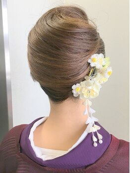 ヘアーサロン パドマ(PADMA)の写真/【早朝も対応可能】セット専門サロンでの経験あり◎和装からカジュアルスタイルまでお任せ下さい♪