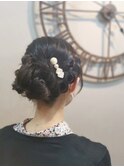 編み込みアップスタイル