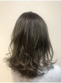【20代30代40代】ゆるふわワンレンｘカーキカラー