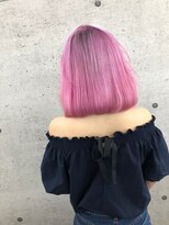 イキ 表参道(iki omotesando)&nbsp;モード/無造作ウェーブ/大人ガーリー[表参道駅]