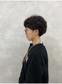 くせ毛風黒髪ショート