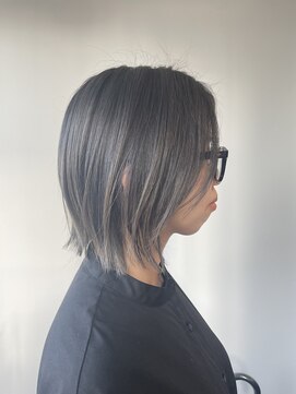 ボレロ ヘアーアンドライフサロン(volero hair life salon) グレージュカラー