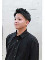 シロ(SHeIRO) アップバング爽やかビジネスショート