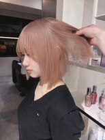 ベレーザ 渋谷(BELEZA)&nbsp;11972フェザーショートミルクティーベージュホワイトブロンド