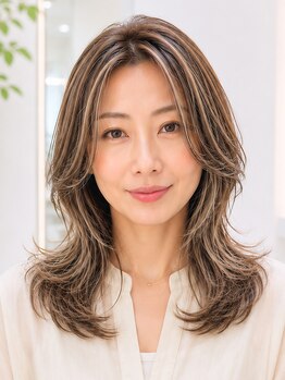 ノイ(neu)の写真/”大人上品な白髪ぼかし”が人気♪大人女性の髪を知り尽くしたスタイリストが理想のカラーを叶えます。