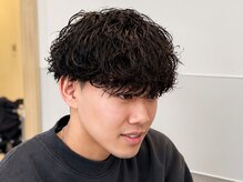 ラスト(LUAST)の雰囲気（＃毎日のヘアセットが楽になる波巻きパーマ[眉毛/メンズサロン]）