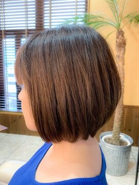 コノア スパーク(Conoah spark) ナチュラル丸みボブ マロンベージュ　Ａラインボブ