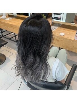 ラダ(Lada) ホワイトグラデーション