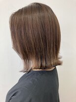 ヘッズ 本八幡店(HEADS)&nbsp;ボブ　マッシュショート　カーキグレージュ　大人かわいいヘア