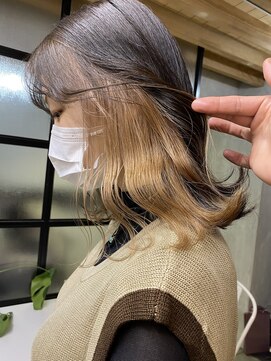 サクラ 岐阜(SAKURA) インナーカラーミルクティーベージュ