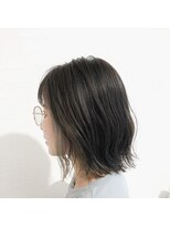 ルッソリベラ 池袋(Lusso libera)&nbsp;ボブ　インナーカラー　アッシュシルバー　池袋◎30代40代50代