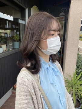 ルフュージュ(hair atelier le refuge) やわらかグレージュ / miyu