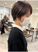 ショート丸みマッシュくびれミルクティ20代30代40代前髪あり