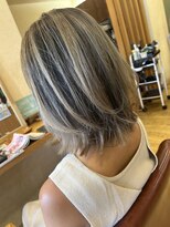 ヘアーコレット(hair Colet)&nbsp;ホワイトベージュバレイヤージュボブ
