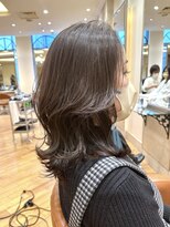 ビュートリアム265(BEAUTRIUM 265)&nbsp;ミディアムレイヤー/レイヤーカット/くびれヘア/アッシュ/銀座
