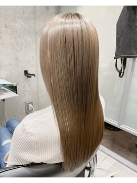 レイ(Ley) 姫路唯一1人の【髪質改善カット】×【髪質改善ストレート】