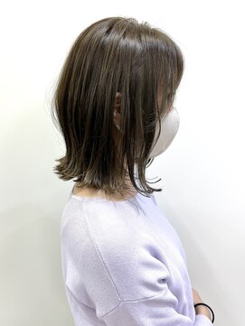 ラグナ(LAGUNA) ［LAGUNAラグナ渋谷KA2］パツンレイヤーボブ×パールグレージュ