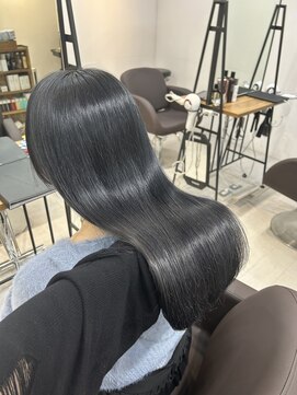 アイズ 横浜(IS) ダークグレージュ/ブリーチなし/髪質改善トリートメント