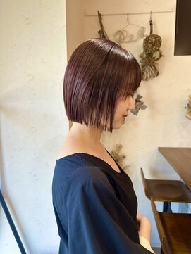 ソーイ(sowi) 【sowi 鳥羽】あごライン切りっぱなしボブ