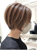 ハイライトカラーミルクティーベージュレイヤーカット