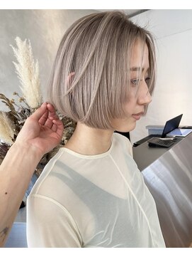 スリーエヌ(NNN) w line bob × milk blond