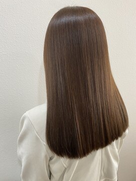 シャンティ(Shanti) 縮毛矯正専門店による縮毛矯正&髪質改善トリートメント