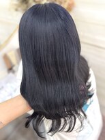 エルバイラビス 大宮(elu by lovis)&nbsp;《mana》ダークネイビー/ネイビーグレー/ケアブリーチ/艶カラー