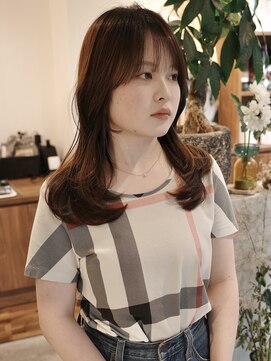 ウィム(wim) 『ミディアムレイヤー』韓国巻き/ハッシュカット/ハイレイヤー