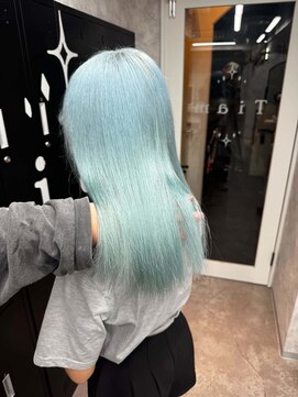 ワンズミラー 立川(ONE'S MIRROR) ケアブリーチ/インナーカラー/ハイトーンカラー/似合わせカット