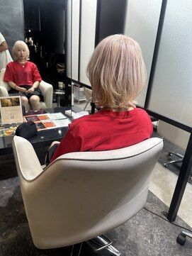 モノ アンド イニ(Mono & inni) ホワイトベージュウルフ