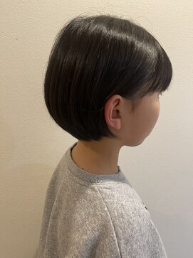 ピークアブー アヴェダ アトレ恵比寿(PEEK-A-BOO AVEDA) 丸みボブ