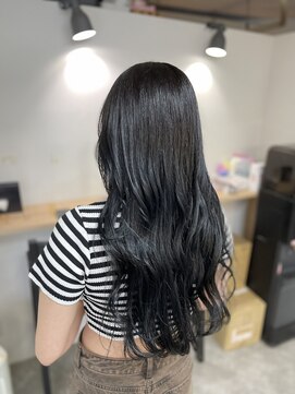 ラフ(LAFF) ブルーブラック/ブルベ/青みカラー