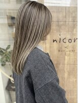 ニコリヘアワークス(nicori hair works)&nbsp;セミロング×ハイライト×グレージュ2