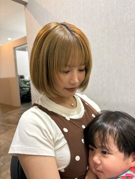 ヴィオラカラー(VIOLLA COLOR) 顔まわりレイヤー×前髪顔まわりカット