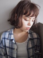 コス(kos) ボリューム抑えたトップからのクセ感パーマ