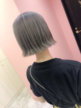 アマンドール(Aman D'or) ぷつっとタッセルボブ×ホワイトシルバー