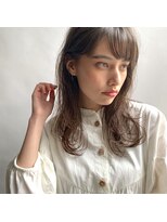 トラップヘアー 軽やかロング