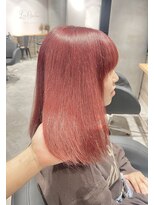 リーオオサカ(Lee Osaka)&nbsp;【カット＋ブリーチ】ミディアム×ルビーオレンジ/新出奈津樹