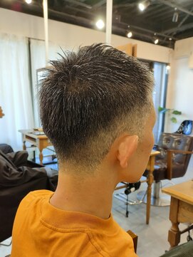 レイリー(LAiLy) フェード　メンズベリーショート