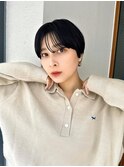 耳掛けショートハンサムショート黒髪ショート前髪あり