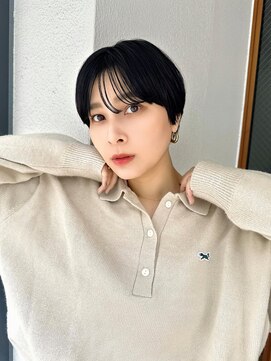 ルービック 京橋(Rubik's) 耳掛けショートハンサムショート黒髪ショート前髪あり