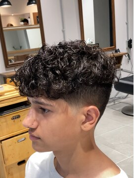 グルーマーズトウキョウ 渋谷店(GROOMER/S TOKYO) ショートスペインカール