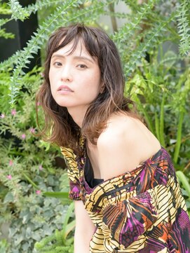 リブロ 三軒茶屋(LIBRO) 肩で跳ねるゆるパーマ