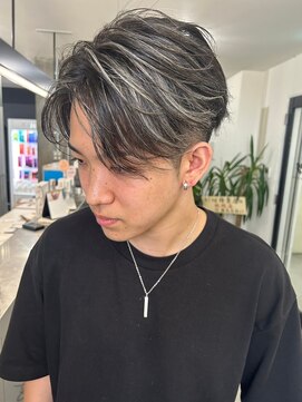 キング 梅田(K!ng) ホワイトハイライトメンズハイライトメンズカラー