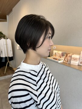 ウタリ(utari) 美シルエットショート【難波 桜川/髪質改善】