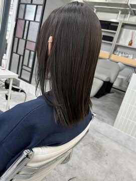 ディジョン(Dijon) 韓国顔まわりレイヤーカットグレージュオリーブベージュブラウン