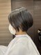 ベルード(bellood)の写真/ハンドブローでまとまりやすいショートスタイルを叶えます。伸びても扱いやすく自然にまとまるスタイルに。